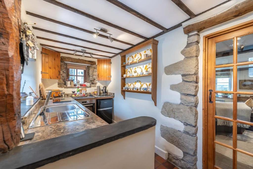 Westside Cottage: Yorkshire Dales Pet-Friendly Retreat Newby  Exterior photo