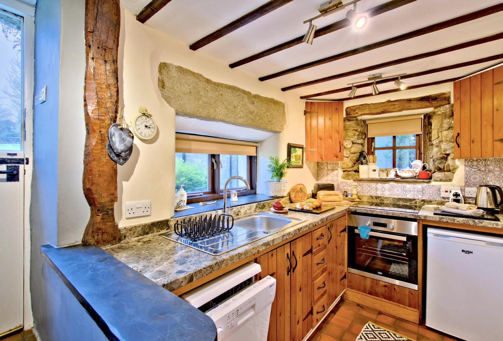 Westside Cottage: Yorkshire Dales Pet-Friendly Retreat Newby  Exterior photo