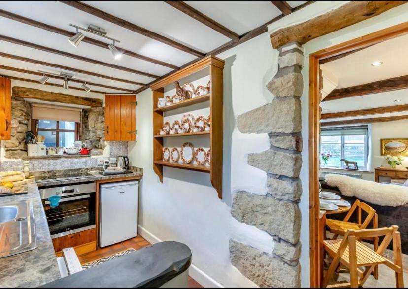 Westside Cottage: Yorkshire Dales Pet-Friendly Retreat Newby  Exterior photo