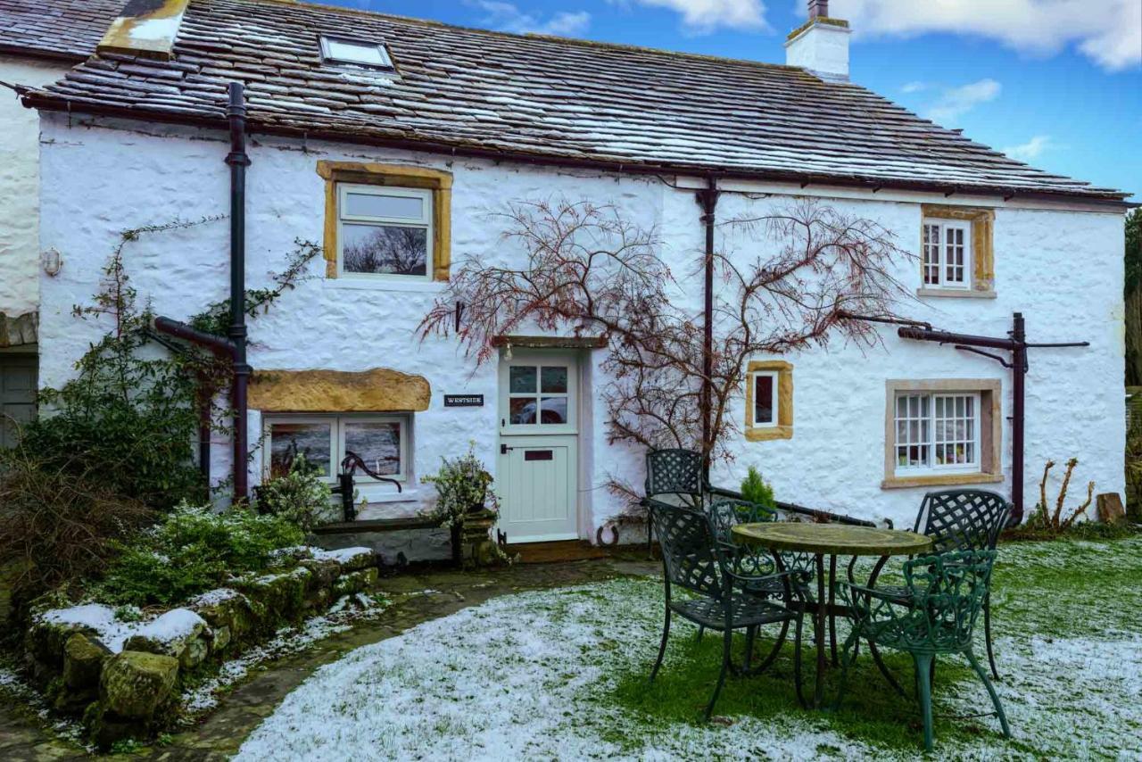 Westside Cottage: Yorkshire Dales Pet-Friendly Retreat Newby  Exterior photo